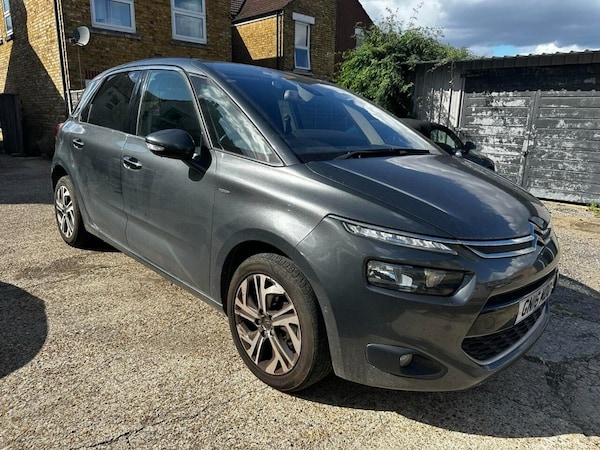 Used Vauxhall Zafira Tourer 2015 for sale - 76080779: Photo 6