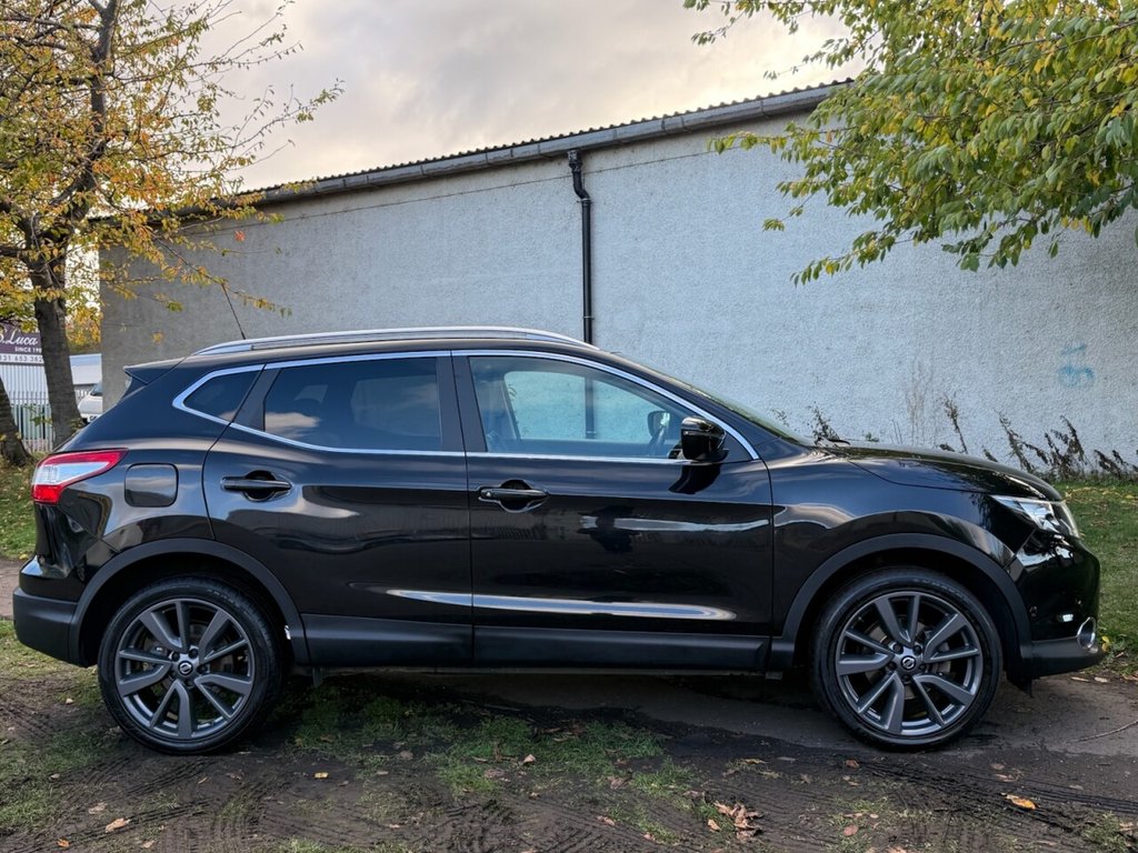 Used Nissan Qashqai 2016 for sale - 76361621: Photo 12