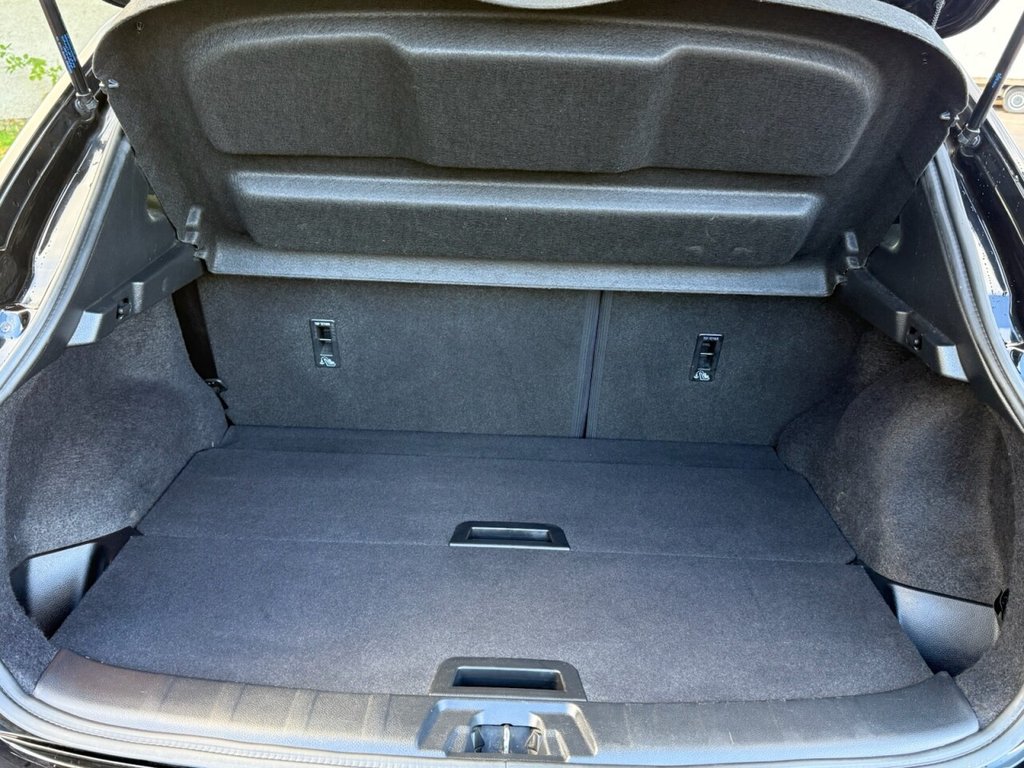 Used Nissan Qashqai 2016 for sale - 76361621: Photo 16