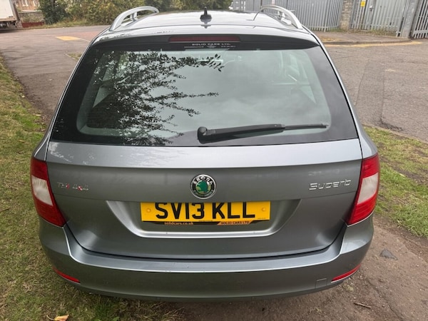 Used Skoda Superb 2013 for sale - 76056880: Photo 13