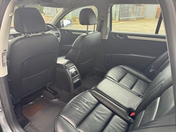 Used Skoda Superb 2013 for sale - 76056880: Photo 23