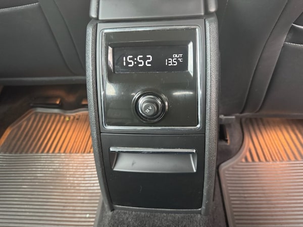 Used Skoda Superb 2013 for sale - 76056880: Photo 46