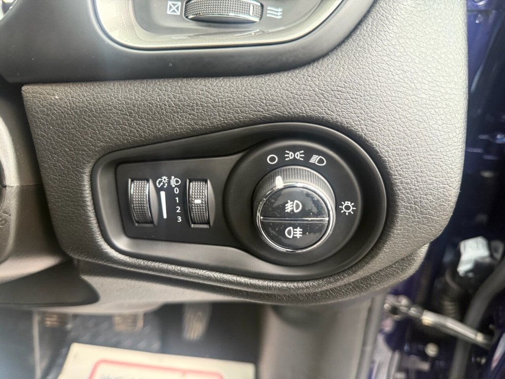 Used Jeep Renegade 2020 for sale - 76482407: Photo 15