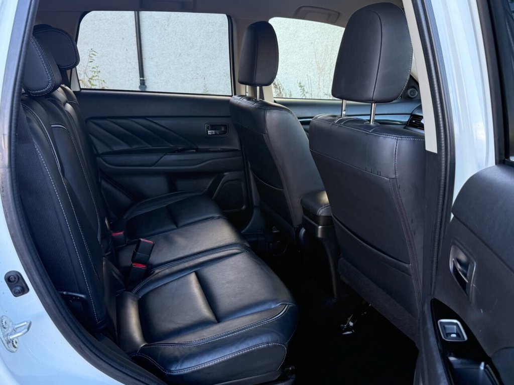 Used Mitsubishi Outlander 2018 for sale - 76396062: Photo 15