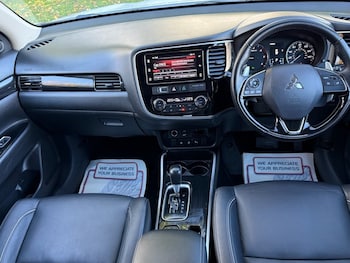 Used Mitsubishi Outlander 2018 for sale - 76396062: Photo