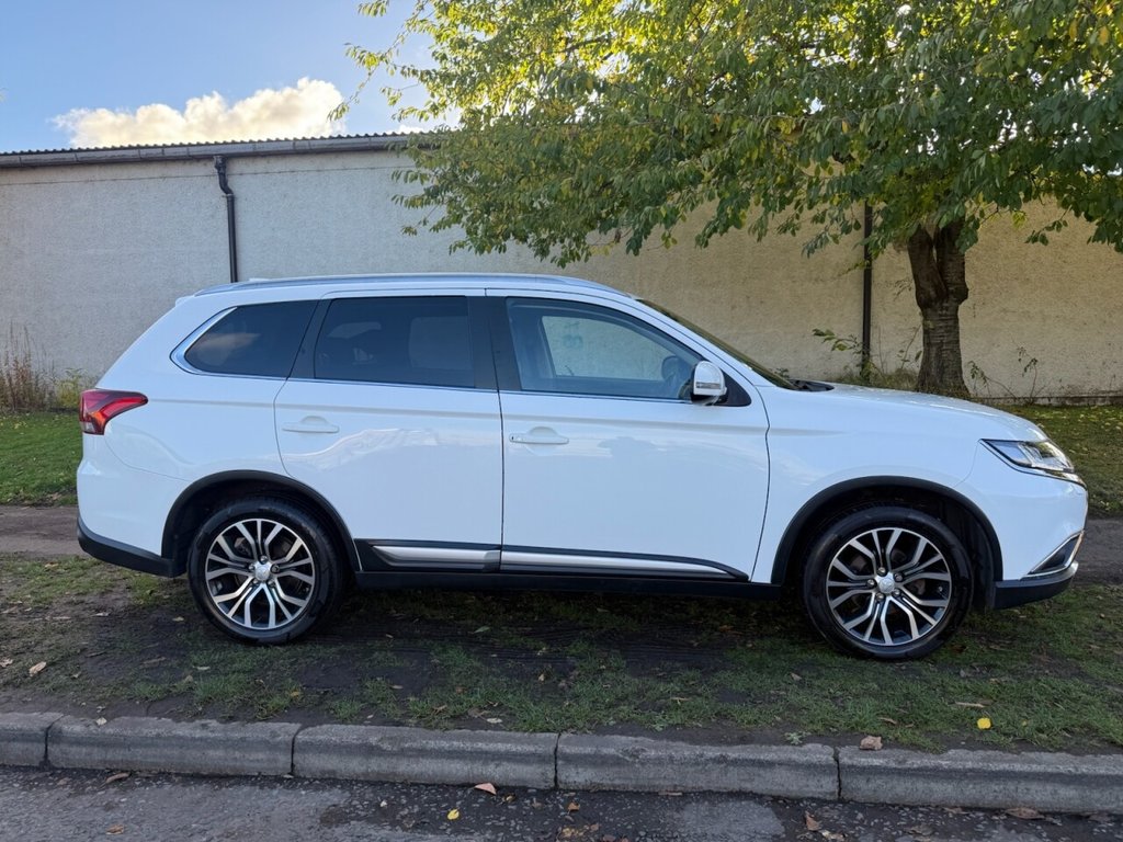 Used Mitsubishi Outlander 2018 for sale - 76396062: Photo 5