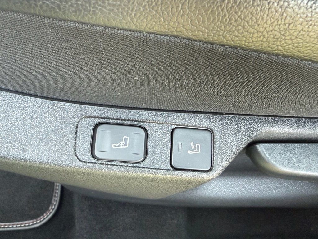 Vehicle 44