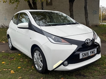 Used Toyota AYGO 2016 for sale - 76509379: Photo