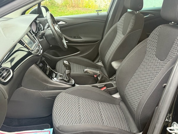 Used Vauxhall Astra 2018 for sale - 76309399: Photo 26