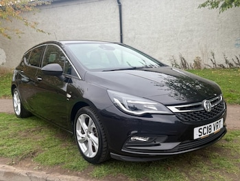 Used Vauxhall Astra 2018 for sale - 76309399: Photo 2