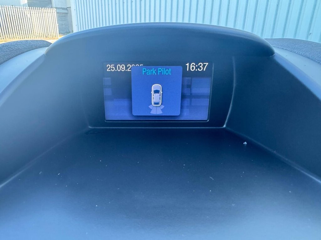 Used Ford Fiesta 2016 for sale - 76080939: Photo 38