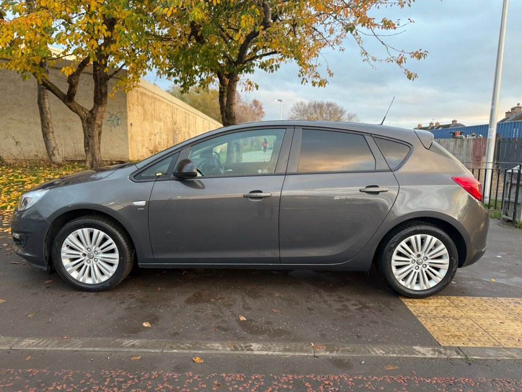 Used Vauxhall Astra 2013 for sale - 76496637: Photo 15