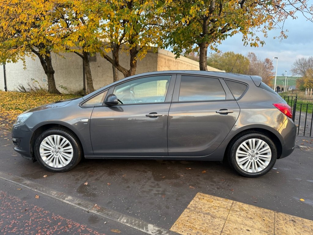 Used Vauxhall Astra 2013 for sale - 76496637: Photo 17