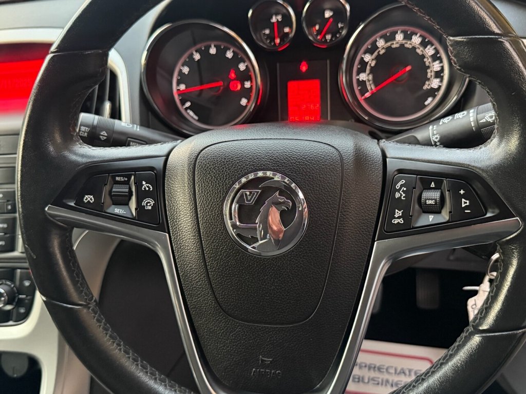 Used Vauxhall Astra 2013 for sale - 76496637: Photo 24