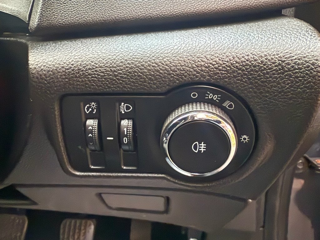 Used Vauxhall Astra 2013 for sale - 76496637: Photo 26