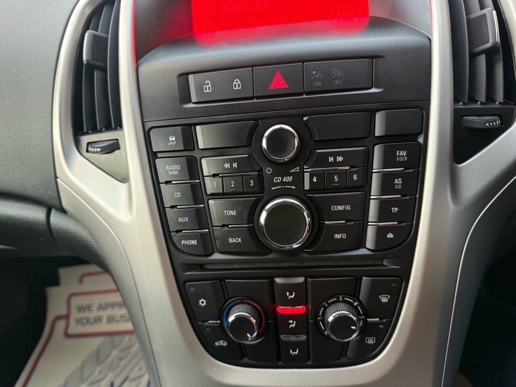 Used Vauxhall Astra 2013 for sale - 76496637: Photo 30