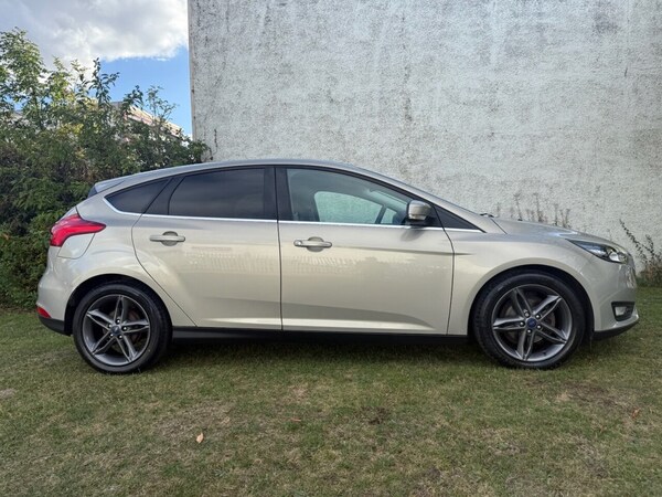 Used Ford Focus 2015 for sale - 76202465: Photo 8