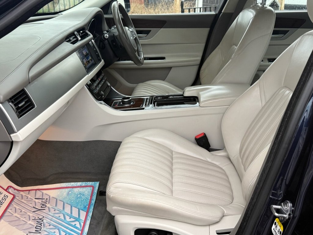 Used Jaguar XF 2016 for sale - 76482481: Photo 23