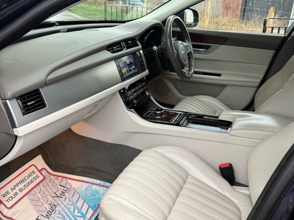 Used Jaguar XF 2016 for sale - 76482481: Photo 25