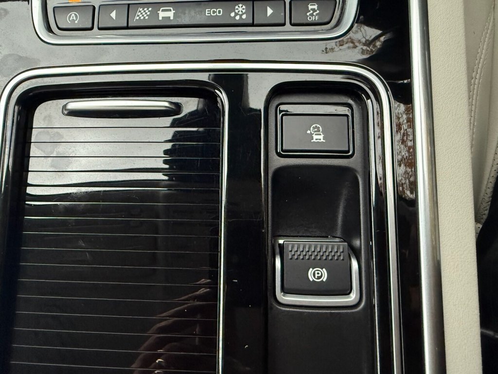 Used Jaguar XF 2016 for sale - 76482481: Photo 49