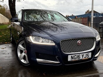 Used Jaguar XF 2016 for sale - 76482481: Photo