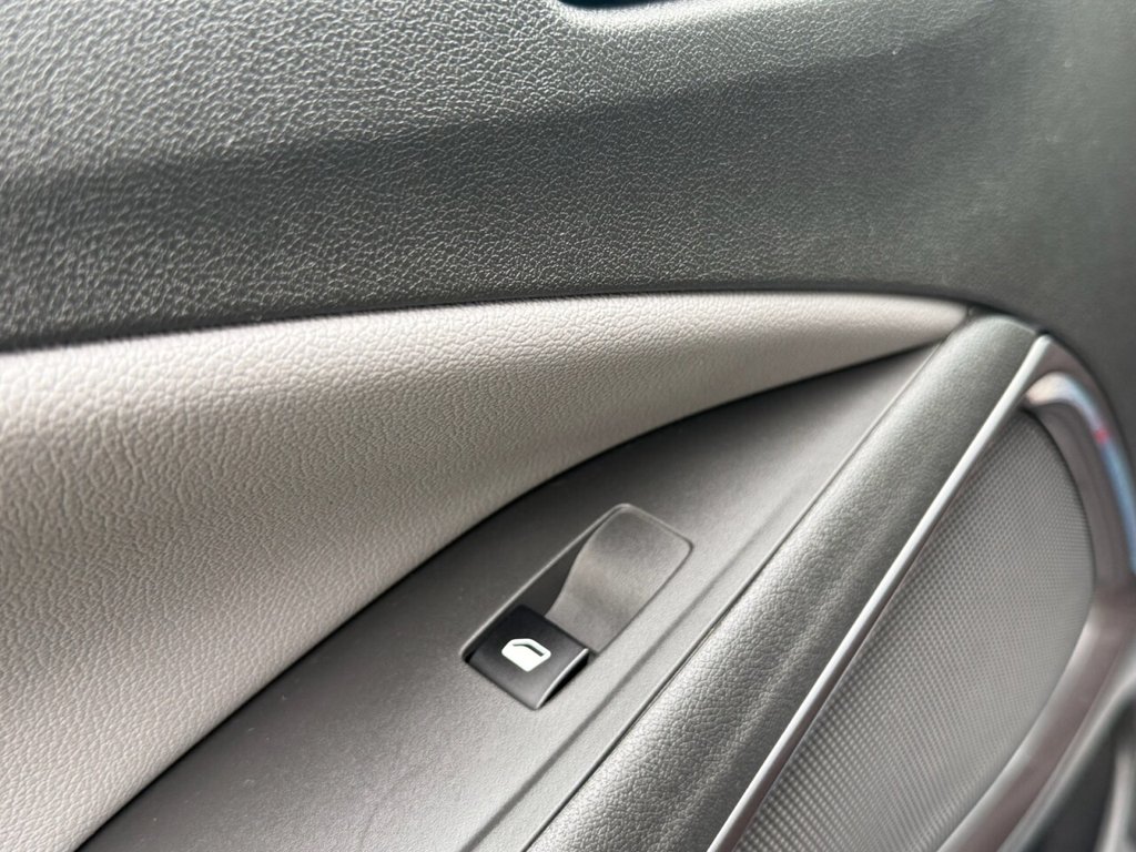 Used Vauxhall Crossland X 2019 for sale - 76168539: Photo 30