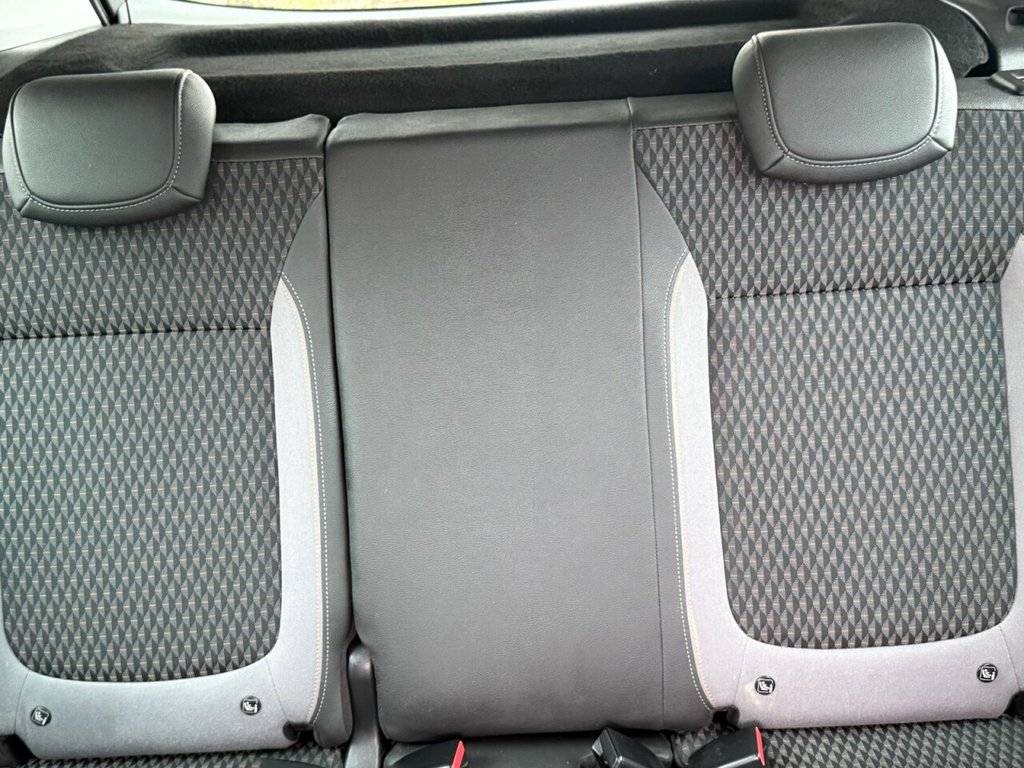Used Vauxhall Crossland X 2019 for sale - 76168539: Photo 32