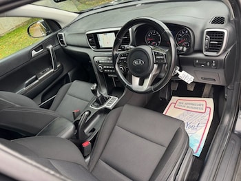 Used Kia Sportage 2020 for sale - 76279842: Photo
