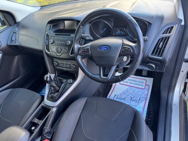 Used Ford Focus 2015 for sale - 76338625: Photo 3