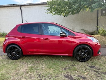 Used Peugeot 208 2019 for sale - 76429574: Photo