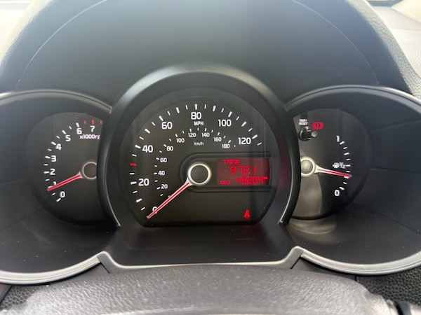 Used Kia Picanto 2014 for sale - 75998243: Photo 35