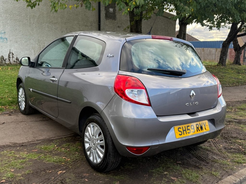 Used Renault Clio 2009 for sale - 76376049: Photo 18
