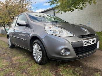 Used Renault Clio 2009 for sale - 76376049: Photo