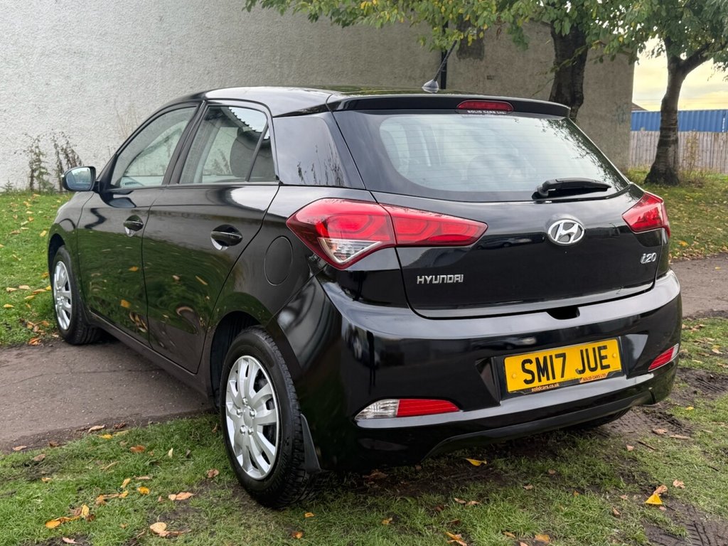 Used Hyundai i20 2017 for sale - 76356971: Photo 17