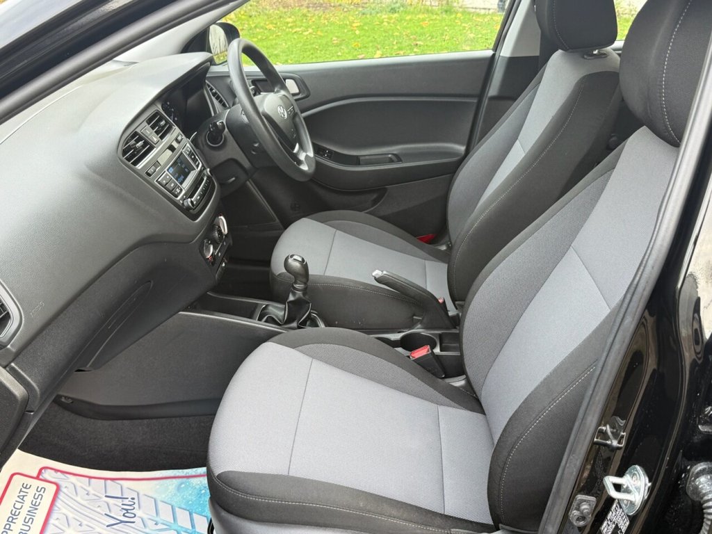 Used Hyundai i20 2017 for sale - 76356971: Photo 22