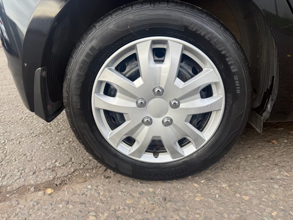 Used Hyundai i20 2017 for sale - 76356971: Photo 36