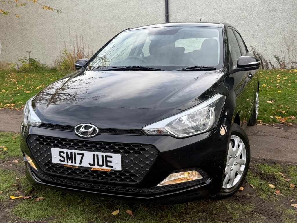 Used Hyundai i20 2017 for sale - 76356971: Photo 7
