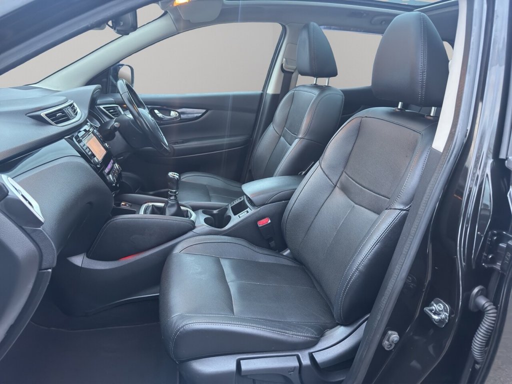 Used Nissan Qashqai 2016 for sale - 76590960: Photo 15