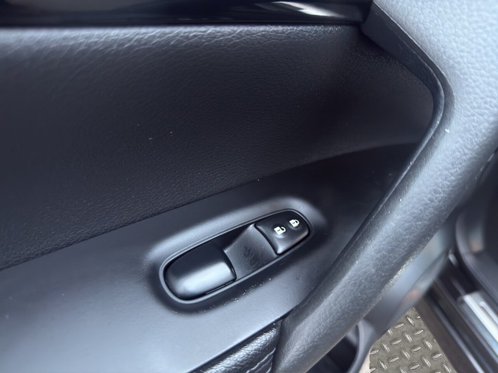 Used Nissan Qashqai 2016 for sale - 76590960: Photo 18