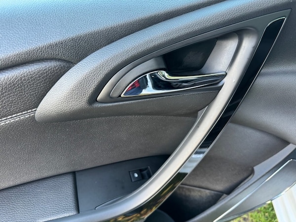 Used Vauxhall Astra GTC 2015 for sale - 76323497: Photo 20