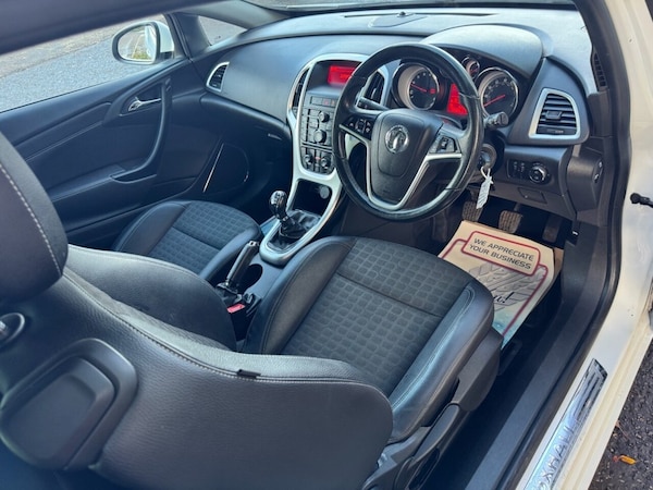 Used Vauxhall Astra GTC 2015 for sale - 76323497: Photo 3