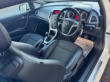 Used Vauxhall Astra GTC 2015 for sale - 76323497: Photo 3