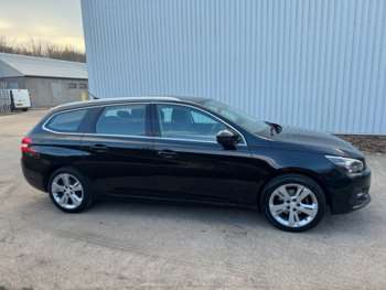 Used Peugeot 308 SW 2018 for sale - 75182342: Photo