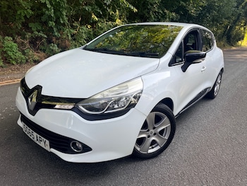 Used Renault Clio 2015 for sale - 79156409: Photo
