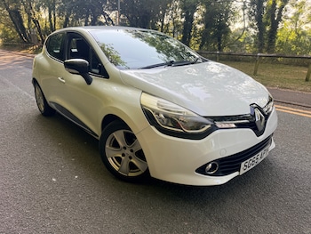 Used Renault Clio 2015 for sale - 79156409: Photo
