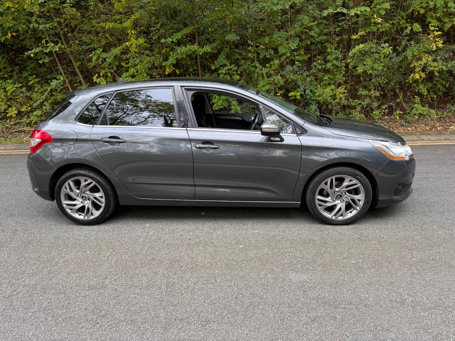 Used Citroen C4 2015 for sale - 76316481: Photo 3