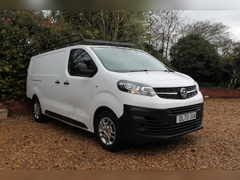 Vauxhall - Vivaro