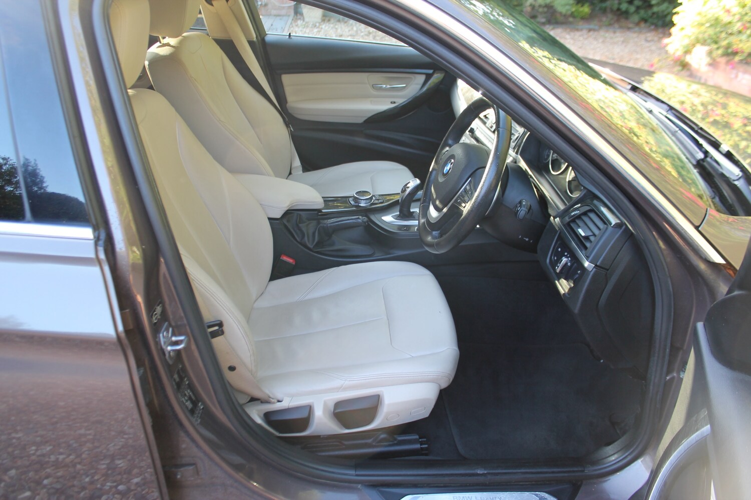 Used BMW 3 Series 2014 for sale - 76198604: Photo 10