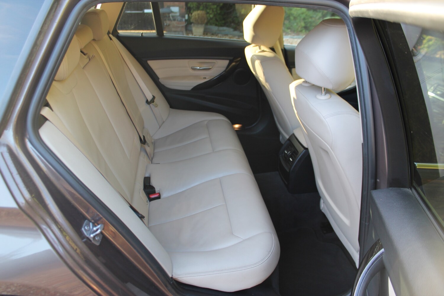 Used BMW 3 Series 2014 for sale - 76198604: Photo 12