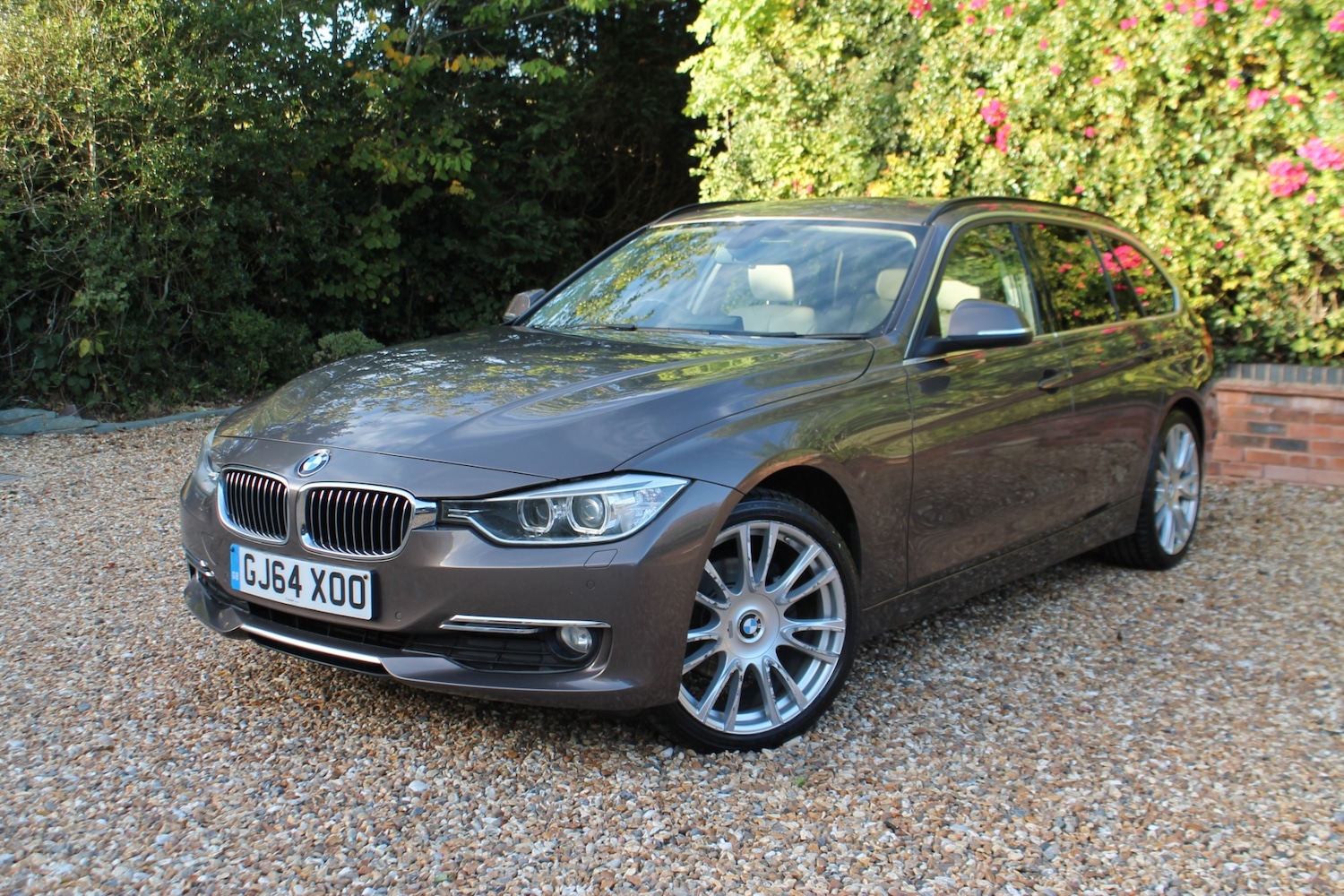 Used BMW 3 Series 2014 for sale - 76198604: Photo 2